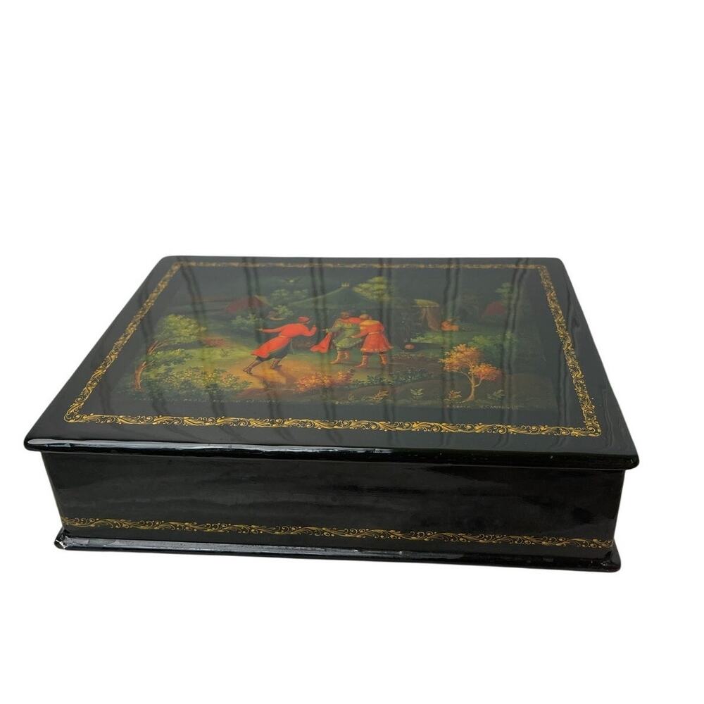 Box Kholuy Russian Hand Painted Prince Igor Signed N. Smirnov Folk Blk 70s VTG